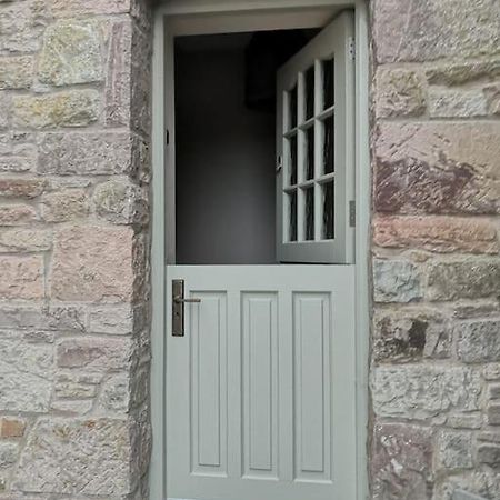 Converted Cattle Barn Overlooking Strangford Lough نيو تاون اردز المظهر الخارجي الصورة