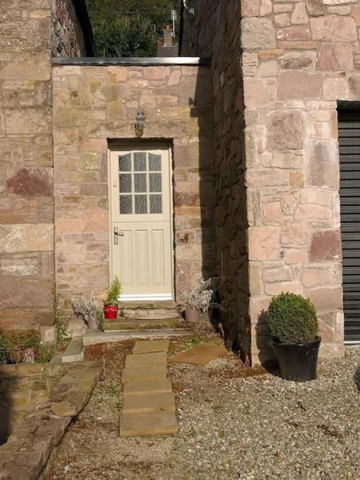Converted Cattle Barn Overlooking Strangford Lough نيو تاون اردز المظهر الخارجي الصورة